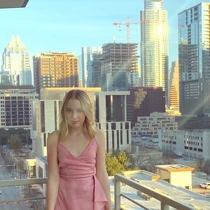 Meet your Posher, Elle